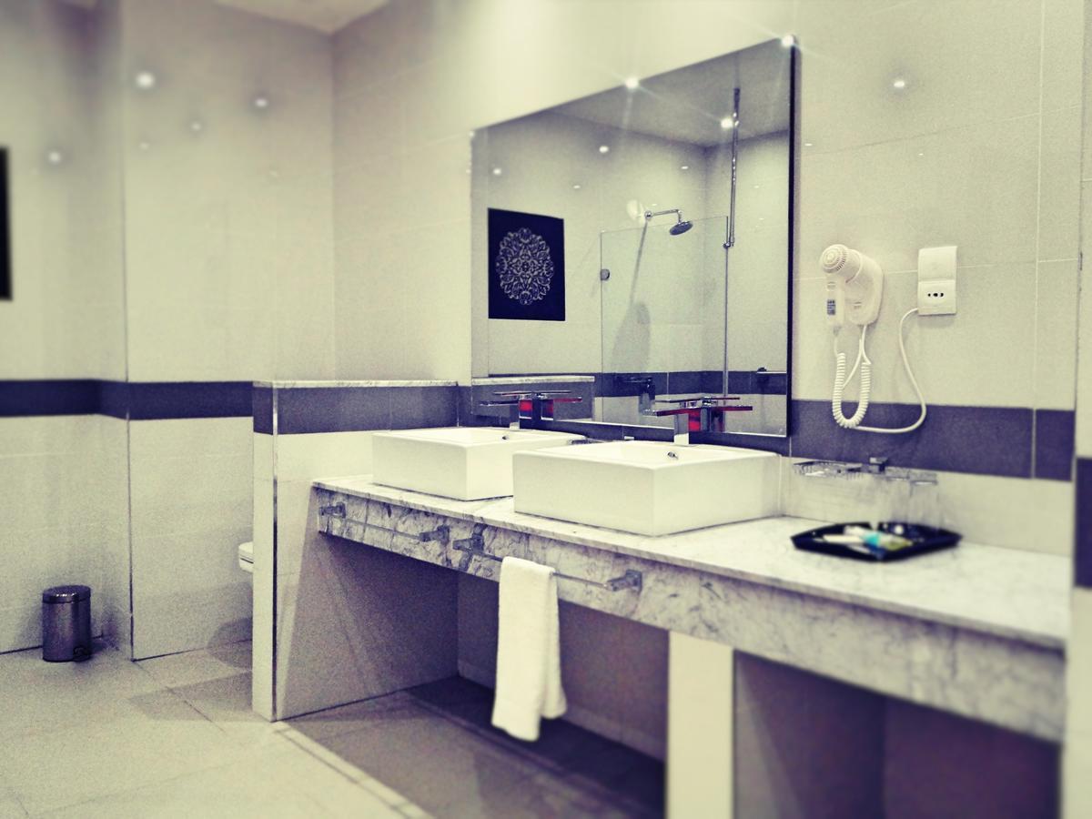 The Grand Palace Hotel Singine Zimmer foto