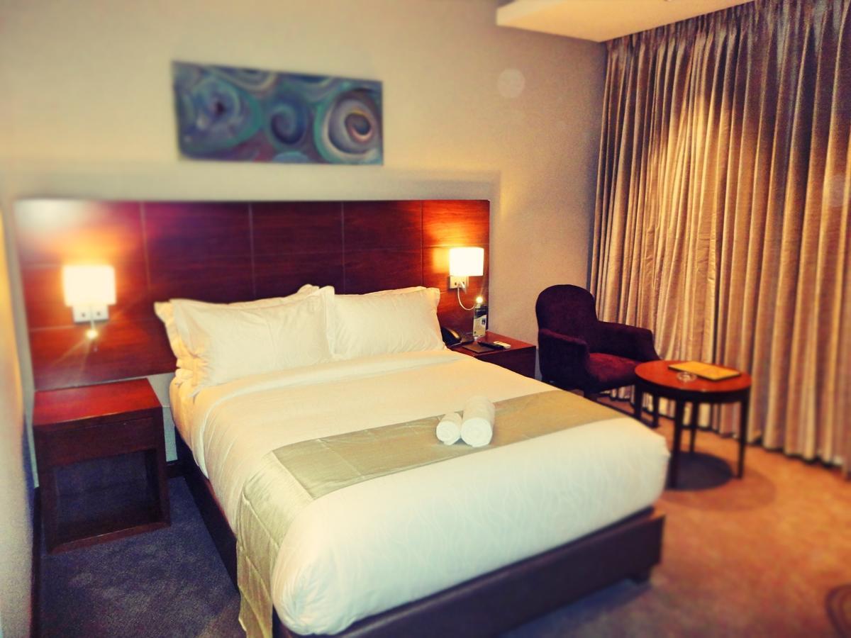 The Grand Palace Hotel Singine Zimmer foto