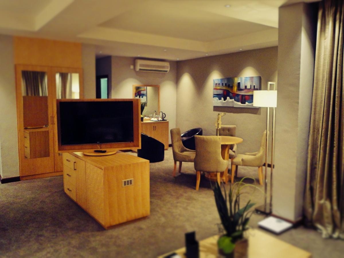 The Grand Palace Hotel Singine Zimmer foto